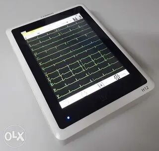 COMEN H12 12-csatornás EKG készülék magyar nyelvű menüvel